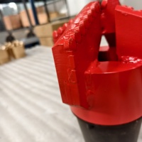 Foret de dragage PDC durable à 4 ailettes en acier forgé avec fraises PDC de qualité supérieure pour le forage de puits d'eau