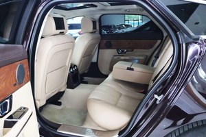 <span class=keywords><strong>Auto</strong></span> Usata Jaguar <span class=keywords><strong>XJ</strong></span> 3.0T Berlina 2013, Automatica, Guida a Sinistra, 5 Posti, Benzina, in Vendita - Product Image 5