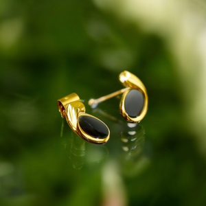 Fashion <b>Stud</b> <b>Earrings</b> 316L Stainless Steel PVD Gold Plating <b>Black</b> Stone Inlay Sustainable Resistant Jewelry - Product Image 3