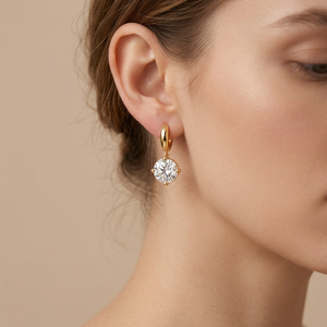 Boucles d'oreilles romantiques en or 14 carats certifiées IGI avec diamants de laboratoire taille brillant rond, bijoux de luxe unisexe - Product Image 2