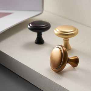 Poignées courbes vintage et boutons champignons pour armoires en bois, placards, coiffeuses, commodes et tiroirs - Product Image 3