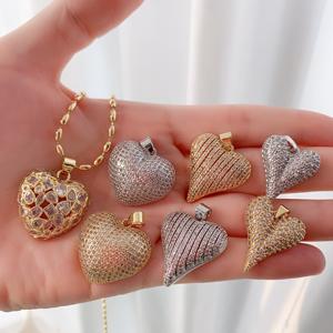 Collar con colgante de plata chapado en oro de 18 quilates, joyería de moda <span class=keywords><strong>para</strong></span> mujer, novedad en collar de corazón, venta al por mayor - Product Image 3