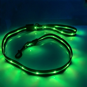 Correa de perro con iluminación LED RGB, recargable por USB, reflectante, para mascotas, que cambia de Color, equipo para caminar para perros - Product Image 3