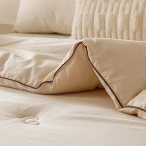 <span class=keywords><strong>Couette</strong></span> en coton à fibres longues 300T Remplissage en laine australienne <span class=keywords><strong>Couette</strong></span> <span class=keywords><strong>chaude</strong></span> Absorption d'humidité Literie textile pour hôtel <span class=keywords><strong>et</strong></span> maison - Product Image 4