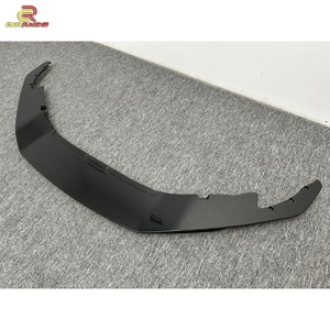 Lame avant en fibre de carbone sèche de haute performance et de style sportif pour Audi R8 2016-2018 - Product Image 5