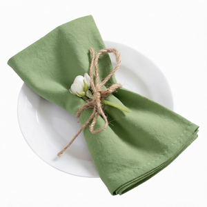 Ensemble de serviettes en papier air-laid vert sauge, carrées, pour dîner, mariage ou repas à la maison - Product Image 1