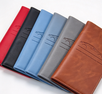 Étui de protection en cuir personnalisé pour documents d'assurance automobile essentiels, couleur beige, sacs cadeaux pour petites entreprises de luxe