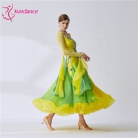 Robe de bal de compétition de danse de salon Yundance B-19567, nouvelle norme nationale, en vente