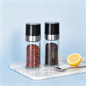 Vente en gros de salières à épices en bambou de 80 ml avec moulin à sel rose et poivre, bouteilles en plastique à usage manuel, moulins à sel marin - Product Image 1