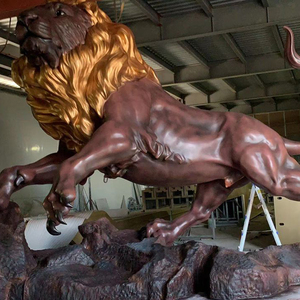 מכירת חיסול של פסל אריה מפיברגלס בהתאמה אישית, פסל חיה מציאותי מ-FRP לפארק שעשועים, קניון מסחרי, קישוט נקודת ציון - Product Image 2