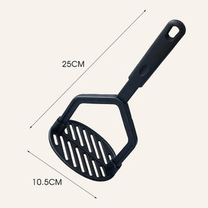 Presse-purée manuelle en acier inoxydable pour pommes de terre, ustensile de cuisine antiadhésif et résistant à la chaleur - Product Image 3