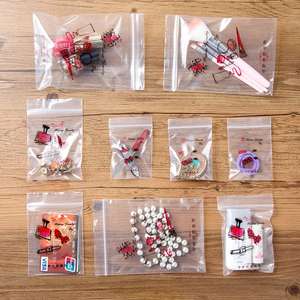 Bolsas Desechables con Fuelle Lateral y Cierre Zip de LIANYOU, Material LDPE, Logotipo Personalizado, Cierre Superior con Cremallera para Empaque de Ropa, Cosméticos y Joyería - Product Image 5