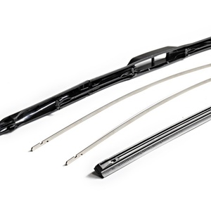 Wholesale 14-28'' Camry Rear Hybrid Windshield Wiper Blade Customizable High-Level 98% Rubber for Cars - Product Image 3