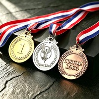 Vente Flash : Médailles Personnalisées sur Mesure, Fabricant de Médailles, Prix Abordables, Récompenses d'Honneur en Alliage de Zinc Plaqué Or 3D, Médailles de Course Sportive de Haute Qualité