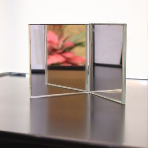 Vente en gros Prix d'usine <span class=keywords><strong>Grand</strong></span> <span class=keywords><strong>miroir</strong></span> <span class=keywords><strong>mural</strong></span> de salle de bain sans cadre à bords noirs Feuille de verre <span class=keywords><strong>miroir</strong></span> argenté - Product Image 6