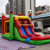 Structure gonflable combinée avec toboggan et mur d'escalade, 4-en-1 pour le plaisir des jeux des enfants et des familles