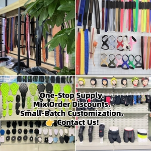 قفازات صالة رياضية من النيوبرين بنصف أصابع للياقة البدنية ورفع الأثقال للتمارين الرياضية ولرفع الأثقال - Product Image 5