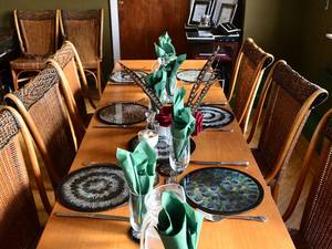 Vente en gros Cadre <span class=keywords><strong>photo</strong></span> de luxe en velours fait à la main avec plumes en métal pour fête Décoration murale de mariage Cadeau d'anniversaire Artisanat - Product Image 4