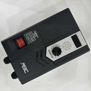 Original ABC AD111 VFD 0.75kw 2.2kw chuyên dụng chuyển đổi tần số biến tần duy nhất ba giai đoạn Quạt Công Nghiệp biến tần - Product Image 3