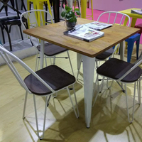 Chaises et tables de café en métal en bois durable et bon marché fabriqué en usine directe en Chine