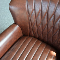 Fauteuil Tigre en Cuir Véritable Ultra-Doux Style Rétro Américain pour Salon, Bar à Cigares, Hôtel, Club, Réception