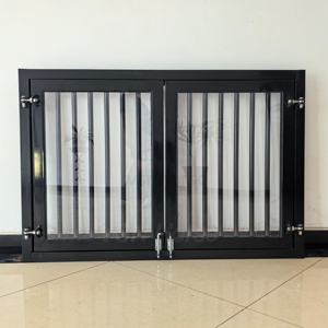 Fenêtre d'écurie pour chevaux, barres en acier renforcées, fenêtre de ventilation pour écurie, conçue pour les structures d'écurie durables en extérieur - Product Image 4