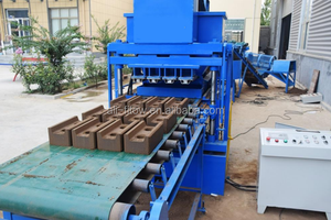 Machine à blocs de <span class=keywords><strong>terre</strong></span> compressée hydraulique automatique QMR4-10 en promotion au Népal - Product Image 2