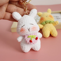 Pendentif Lapin au Crochet Fait Main, Adorable Poupée Amigurumi Lapin, Breloque de Sac, Breloque de Sac à Dos, Cadeau Animal, Objets Décoratifs