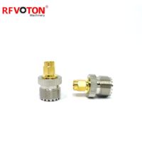 Bonne performance RF Straight Coaxial SMA male plug to Uhf femelle jack Connector Adapter