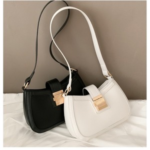 Guee, marca de diseñador de lujo, <span class=keywords><strong>bolsos</strong></span> cruzados para mujer, bolso de mensajero de viaje a la moda, logotipo personalizado, Bolso pequeño cuadrado para axilas - Product Image 1