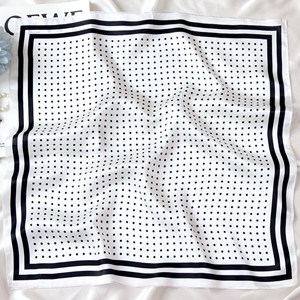 Écharpe carrée en soie noire et blanche à pois, petite taille, mode féminine, véritable écharpe en soie personnalisée de 12 mm pour l'été - Product Image 6