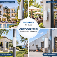TODAHIKA TH-OA82 Point d'accès sans fil extérieur AC1200 double bande avec deux antennes 5dBi, étanche IP65, PoE, couverture jusqu'à 200m