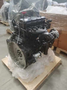 Moteur Cumins DCEC 4.5L ISB4.5 185HP EuroIII Refroidi par <span class=keywords><strong>Eau</strong></span> 4 Cylindres Complet ECM ECU Moteur Diesel ISD - Product Image 4