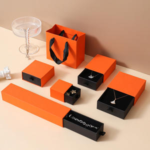 Caja de cajón de collar de papel duro de lujo Almacenamiento de perlas forrado de esponja cartón rectangular personalizado con diseño elegante - Product Image 5