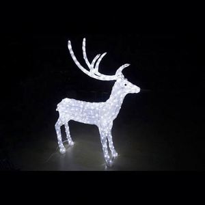 Hermoso ciervo de Navidad con luces colgantes de plástico de Navidad al aire libre ciervo decorativo - Product Image 5