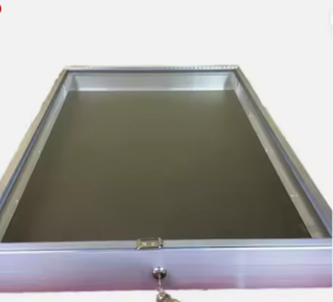 กล่องโชว์เครื่องประดับ<span class=keywords><strong>อลู</strong></span><span class=keywords><strong>มิ</strong></span><span class=keywords><strong>เนียม</strong></span>ดีไซน์ใหม่สุดฮอต คุณภาพสูง สีดำ พร้อมฝาแก้วสำหรับเดินทาง - Product Image 1