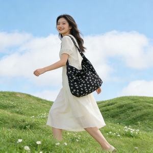 Borsa a Tracolla Semplice e Alla Moda per Donna, Shopper in Tela di Media Dimensione per Uso Quotidiano e Outdoor - Product Image 2