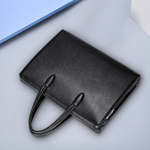 2025 nouveau <span class=keywords><strong>sac</strong></span> pour hommes en <span class=keywords><strong>cuir</strong></span> véritable hommes empreinte digitale serrure <span class=keywords><strong>sac</strong></span> à main grande capacité <span class=keywords><strong>ordinateur</strong></span> <span class=keywords><strong>sac</strong></span> affaires pratique hommes porte-documents - Product Image 4