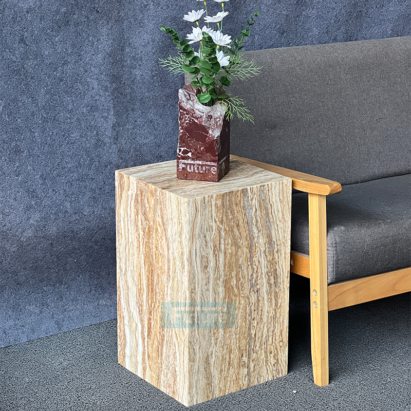 Onice a venature di legno