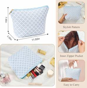 Bolsa de Maquillaje Grande de Lujo con Compartimentos, Borlas y Cuero Vegano, Fácil de Transportar, para Organización de Cosméticos y Cuidado de la Piel - Product Image 5