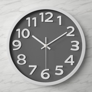 <span class=keywords><strong>Reloj</strong></span> de Pared Moderno de Cuarzo Huayang de 30 cm con Números en Relieve 3D y Manecillas Metálicas Silencioso para Decoración de Sala de Estar y Dormitorio - Product Image 4