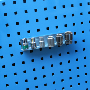 Support mural pour outils avec panneau perforé et porte-clés hexagonal, système de rangement mural - Product Image 1
