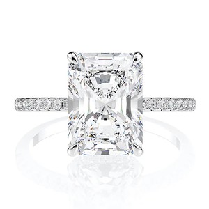 Anillo Rectangular de Plata de Ley 925 con Diamante Moissanita Brillante de 4 Quilates, Corte Radiante, Joyería de Lujo para Mujer - Product Image 1