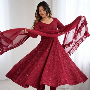 Vestido Anarkali festivo para bodas, el más vendido, con cremallera de 4 metros y dupatta bordada, disponible al mejor precio. - Product Image 4