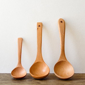 Ensemble de cuillères à café et à soupe en <span class=keywords><strong>bois</strong></span> de hêtre de style japonais certifié SGS FDA FSC, sans peinture, anti-moisissure, anti-fissuration, ergonomique pour café - Product Image 1