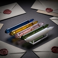 Stylo à plume en verre cristal coloré fait main pour la calligraphie, le journalisation, le dessin et l'écriture créative (vente en gros)