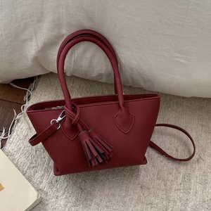 Bolso Tote de Mujer Vintage de Gamuza PU con Cierre de Cremallera y Borlas Decorativas, Bolso de Mano 2 en 1 para Uso Diario Casual y Elegante - Product Image 1