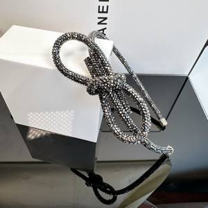 महिला हेडबैंड ब्लिंग डायमंड रंगीन चमकदार स्फटिक हेडबैंड लक्जरी बिग बो हस्तनिर्मित हेयरबैंड - Product Image 4