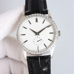 Reloj Mecánico de Alta Calidad con Correa de Cuero de Vaca con Incrustaciones de Diamantes, Esfera de Cristal de Zafiro, Resistente al Agua 3BAR, Diseño Deportivo y de Lujo - Product Image 3