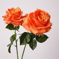Bestseller Handgefertigte Künstliche Rote Latex-Rosen Echt Aussehende Real-Touch-Blumen für Abschlussfeier Weihnachten Chinesisches Neujahr